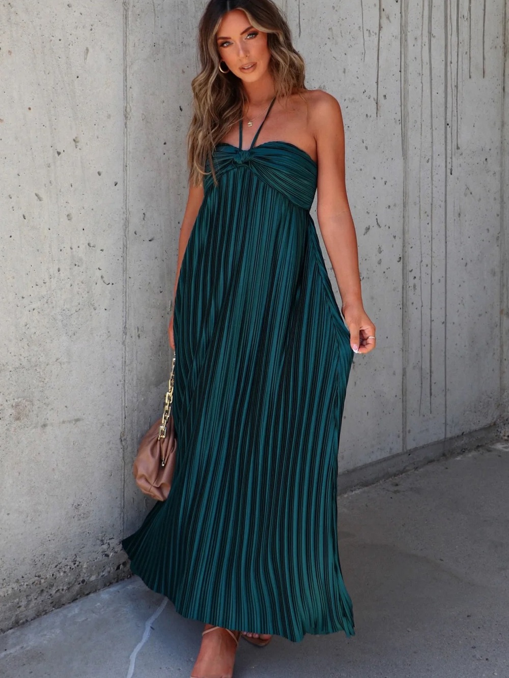 VICI Emerald Green Satin Plisse Halter Maxi Dress NWOT XL Wedding Guest Evening